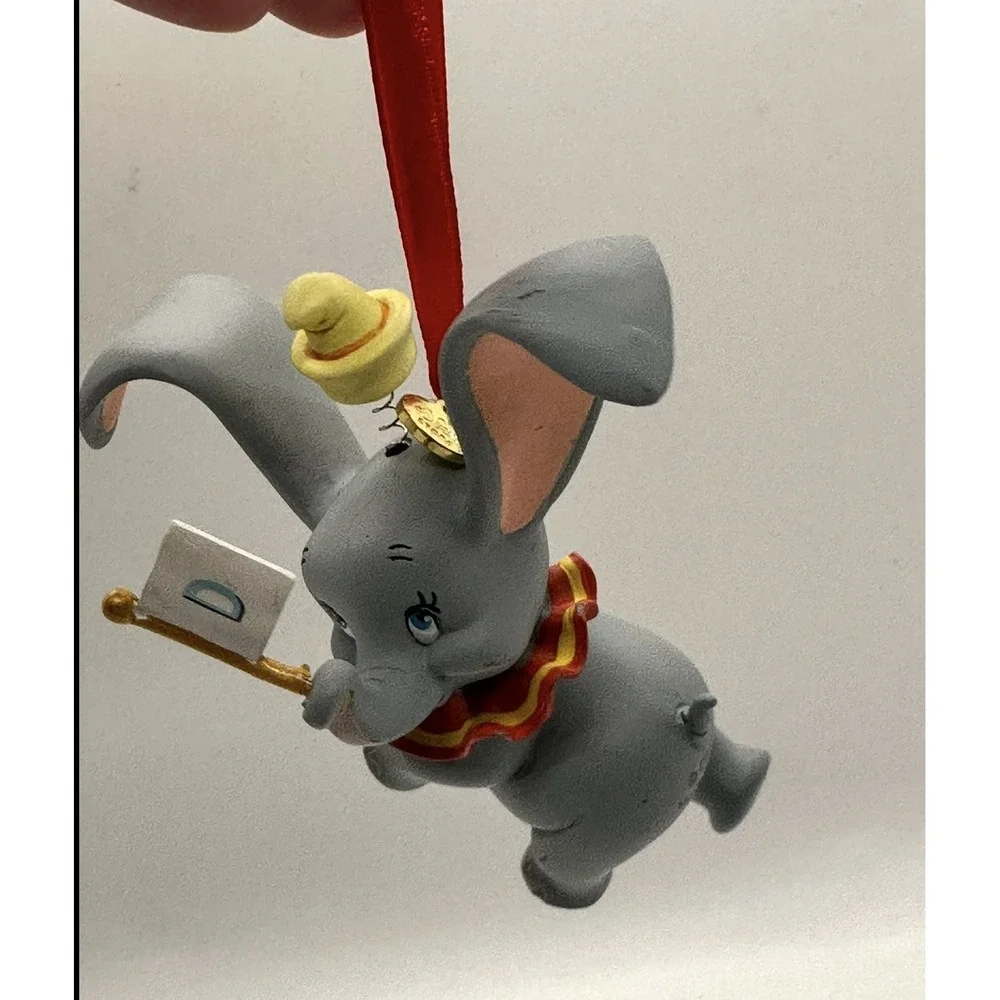 Rare!‎ Disney Store 2014 Sketchbook Dumbo The Flying Elephant Ornament by Disney